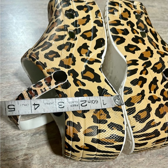 Animal print (leopard print) platform clogs - Picture 11 of 12